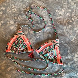 Bikini triangle top ONLY XS Aztec pattern sting